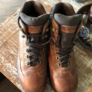 Men’s Rocky Hiking Boots